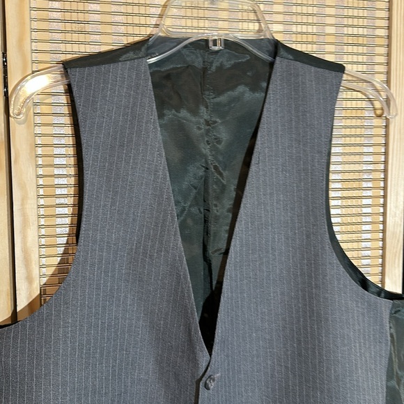 Vintage Men's Two Tone Gray Pinstripe Career Suit Vest No Tags - Picture 2 of 15